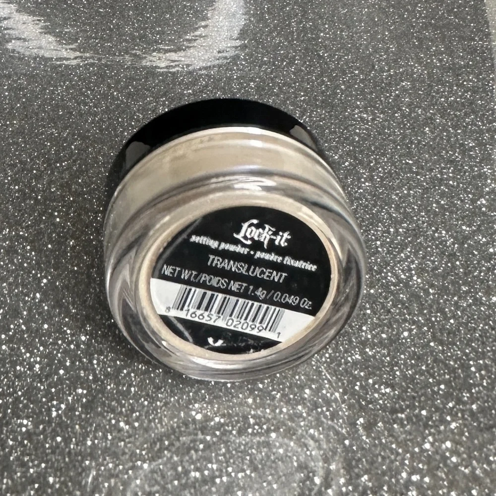 KVD Lock-It translucent setting powder 1.4g